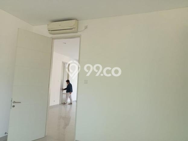 Hot Offer Hunian Mewah Ideal dan Luas di Lakarsantri, Surabaya Hot Offer Hunian Mewah Ideal dan Luas di Lakarsantri, Surabaya