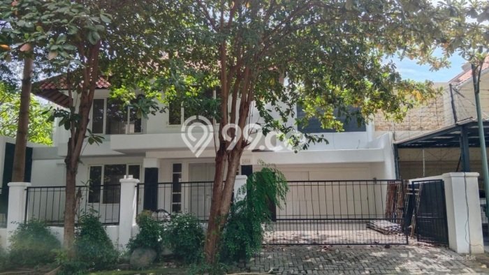 Dijual Rumah Luas Elegan Dengan View Cantik di Citraland, Surabaya Dijual Rumah Luas Elegan Dengan View Cantik di Citraland, Surabaya
