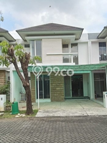 Rumah Strategis Modern Lb 160m2 di Wiyung, Surabaya Rumah Strategis Modern Lb 160m2 di Wiyung, Surabaya