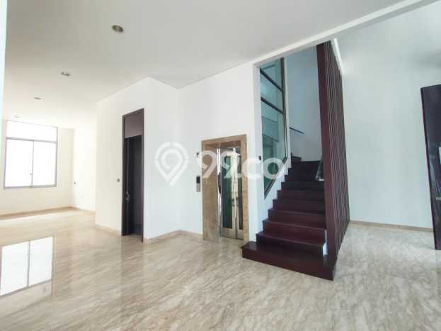 Rumah Luxury Modern Siap Huni di Golf Island Jakarta Utara Rumah Luxury Modern Siap Huni di Golf Island Jakarta Utara