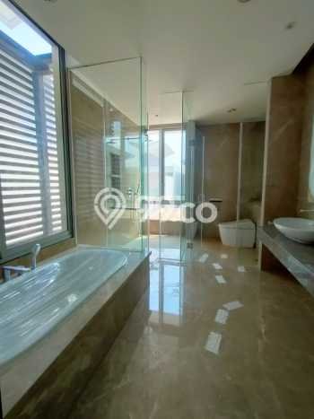 Rumah Luxury Modern Siap Huni di Golf Island Jakarta Utara Rumah Luxury Modern Siap Huni di Golf Island Jakarta Utara