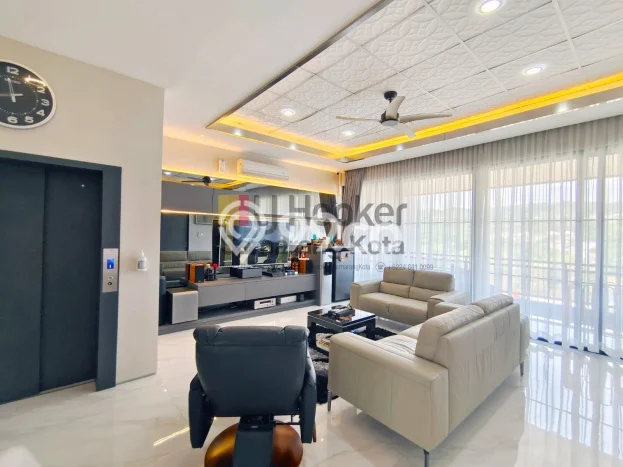 DIJUAL CEPAT! Rumah Ready Stock Area Strategis Candi Golf, Luas 264m2m² LB 535m2m² DIJUAL CEPAT! Rumah Ready Stock Area Strategis Candi Golf, Luas 264m2m² LB 535m2m²