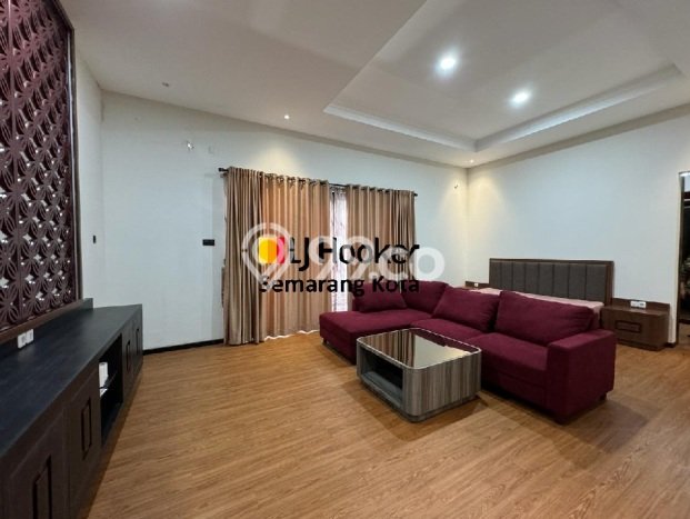Hot Offer Hunian Mewah Ideal dan Luas di Tembalang, Semarang Hot Offer Hunian Mewah Ideal dan Luas di Tembalang, Semarang