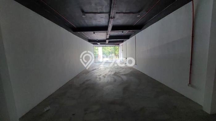 Ruko siap pakai cocok utk bisnis apapun Ruko Ruko siap pakai cocok utk bisnis apapun Ruko