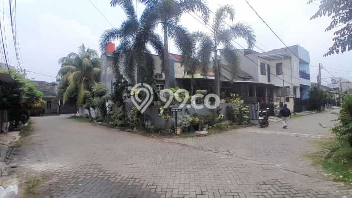 For Sale Rumah Bagus Siap Huni di Tangerang Strategis For Sale Rumah Bagus Siap Huni di Tangerang Strategis