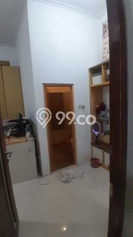 For Sale Rumah Bagus Siap Huni di Tangerang Strategis For Sale Rumah Bagus Siap Huni di Tangerang Strategis