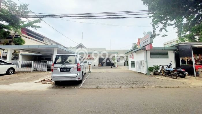 For Sale! Luxury House LT 250m2 Desain Modern di BSD For Sale! Luxury House LT 250m2 Desain Modern di BSD