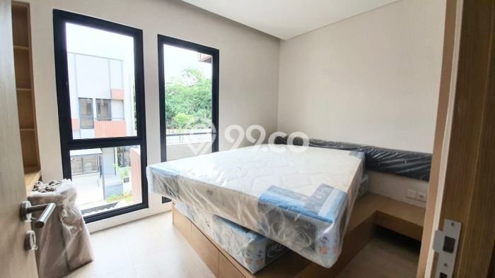 Hunian Nyaman Asri 3 KT Siap Pakai di BSD Tangerang Hunian Nyaman Asri 3 KT Siap Pakai di BSD Tangerang