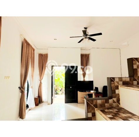 Jual Rumah Strategis Bagus Punya 3 KT di Serpong Tangerang Selatan SHM Jual Rumah Strategis Bagus Punya 3 KT di Serpong Tangerang Selatan SHM