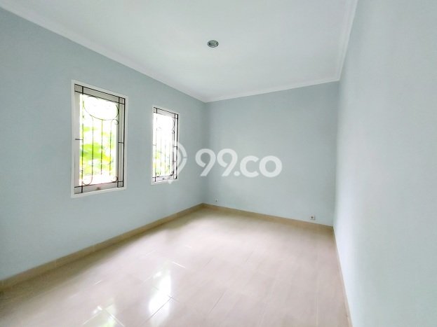 Rumah Mewah LB 150m2 Siap Pakai Desain Elegan di Gading Serpong, Tangerang Rumah Mewah LB 150m2 Siap Pakai Desain Elegan di Gading Serpong, Tangerang