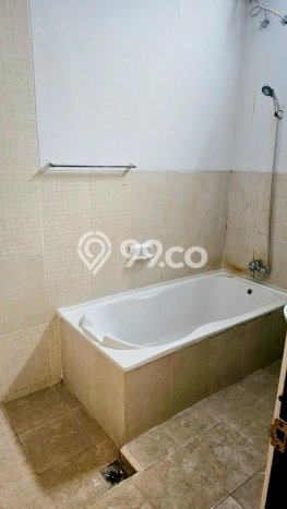 For Sale Rumah 3 Kamar Lokasi Strategis Bagus dan Strategis di BSD For Sale Rumah 3 Kamar Lokasi Strategis Bagus dan Strategis di BSD