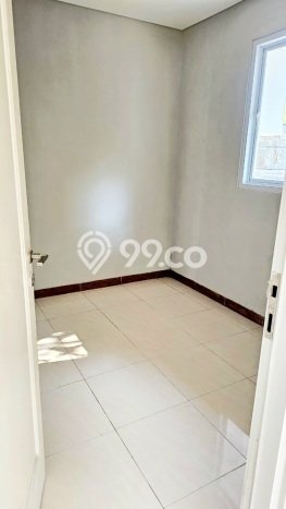 For Sale Rumah 3 Kamar Lokasi Strategis Bagus dan Strategis di BSD For Sale Rumah 3 Kamar Lokasi Strategis Bagus dan Strategis di BSD