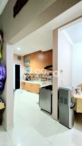 Rumah Luas Asri 3 KT Siap Pakai di Serpong Villa Melati Mas Tangerang Selatan Rumah Luas Asri 3 KT Siap Pakai di Serpong Villa Melati Mas Tangerang Selatan