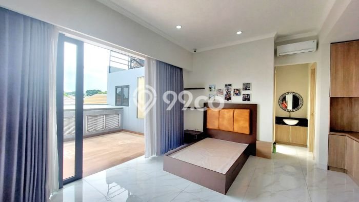 Rumah Luxury Modern Siap Huni di Gading Serpong Tangerang Rumah Luxury Modern Siap Huni di Gading Serpong Tangerang
