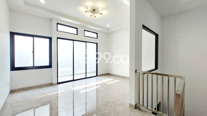 Hot Offer Hunian Mewah Ideal dan Luas di BSD, Tangerang Selatan Hot Offer Hunian Mewah Ideal dan Luas di BSD, Tangerang Selatan
