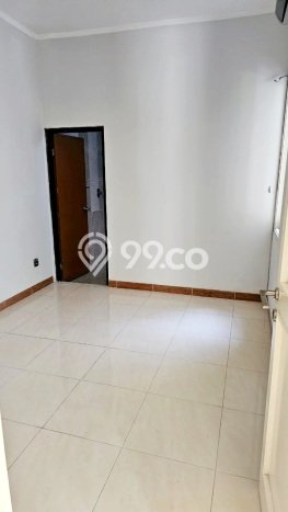 For Sale Rumah 3 Kamar Lokasi Strategis Bagus dan Strategis di BSD For Sale Rumah 3 Kamar Lokasi Strategis Bagus dan Strategis di BSD