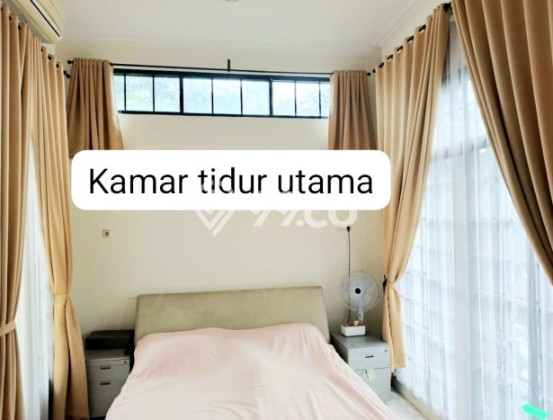Jual Rumah Strategis Bagus Punya 3 KT di Serpong Tangerang Selatan SHM Jual Rumah Strategis Bagus Punya 3 KT di Serpong Tangerang Selatan SHM