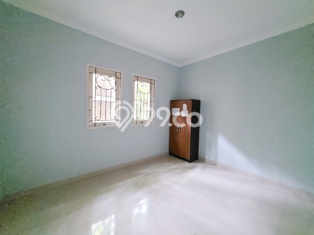 Rumah Mewah LB 150m2 Siap Pakai Desain Elegan di Gading Serpong, Tangerang Rumah Mewah LB 150m2 Siap Pakai Desain Elegan di Gading Serpong, Tangerang