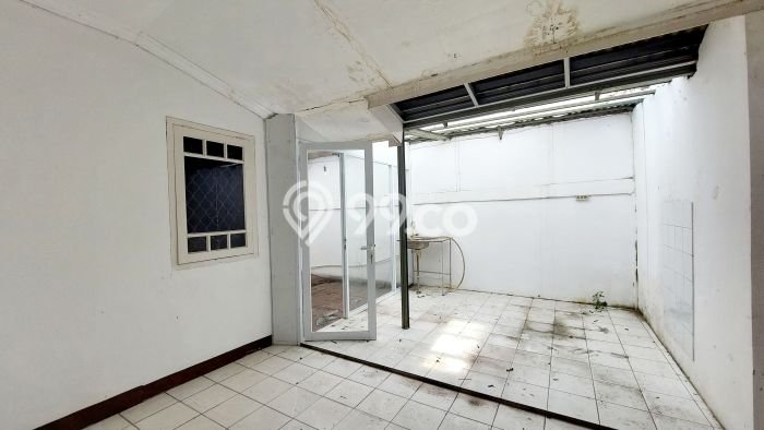 Dijual Cepat Rumah Favorit Siap Huni LB 100m2 di BSD, Tangerang Selatan Dijual Cepat Rumah Favorit Siap Huni LB 100m2 di BSD, Tangerang Selatan