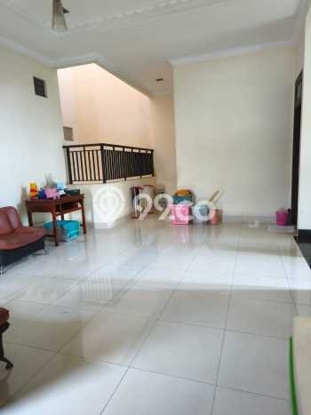 For Sale! Premium House LT 221m2 Desain Modern di Semanan For Sale! Premium House LT 221m2 Desain Modern di Semanan
