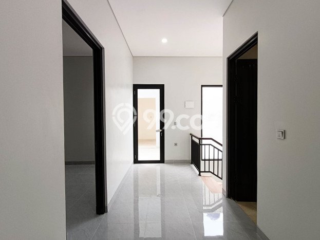 Jual Rumah Luas Elegan Dengan View Cantik di BSD, Tangerang Jual Rumah Luas Elegan Dengan View Cantik di BSD, Tangerang