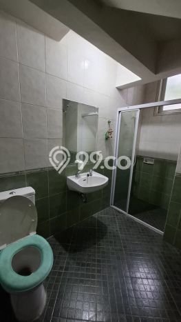 Rumah Luxury Modern Tanpa Renovasi di BSD Tangerang Rumah Luxury Modern Tanpa Renovasi di BSD Tangerang
