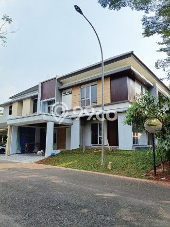 Dijual Hunian Mewah dengan Fasilitas Sekitar Lengkap di BSD, Tangerang Selatan Dijual Hunian Mewah dengan Fasilitas Sekitar Lengkap di BSD, Tangerang Selatan
