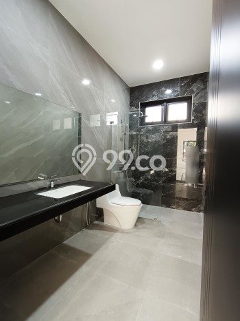 Hot Offer Hunian Premium Ideal dan Luas di BSD, Tangerang Selatan Hot Offer Hunian Premium Ideal dan Luas di BSD, Tangerang Selatan