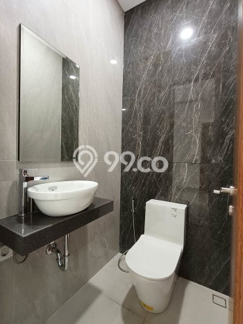 Rumah Elit Modern Siap Huni di BSD Delatinos Tangerang Rumah Elit Modern Siap Huni di BSD Delatinos Tangerang
