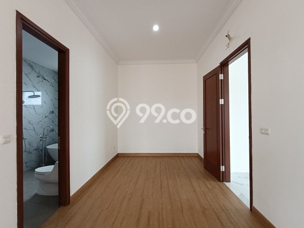 Rumah Elit LB 330m2 Siap Huni Desain Elegan di BSD, Tangerang Rumah Elit LB 330m2 Siap Huni Desain Elegan di BSD, Tangerang
