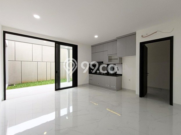 Siap Huni Rumah Mewah 4 Kamar di BSD Dekat ke Mana Pun Siap Huni Rumah Mewah 4 Kamar di BSD Dekat ke Mana Pun