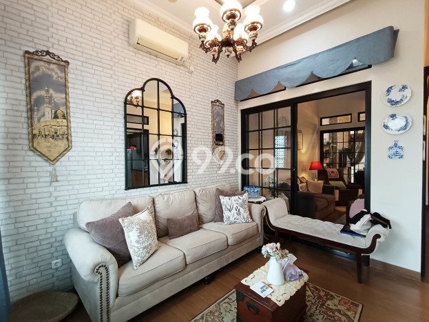For Sale Rumah Mewah Exclusive di BSD, Tangerang Selatan For Sale Rumah Mewah Exclusive di BSD, Tangerang Selatan