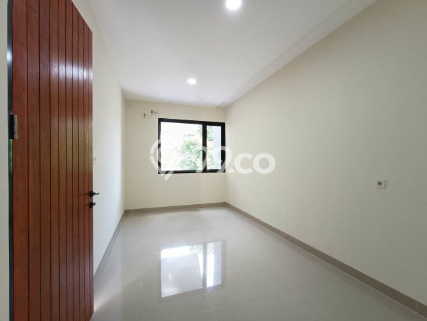 Dijual Rumah Minimalis Bagus Punya 3 KT di BSD Tangerang Selatan SHM Dijual Rumah Minimalis Bagus Punya 3 KT di BSD Tangerang Selatan SHM