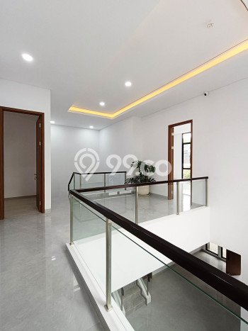 Rumah Elit Modern Siap Huni di BSD Delatinos Tangerang Rumah Elit Modern Siap Huni di BSD Delatinos Tangerang