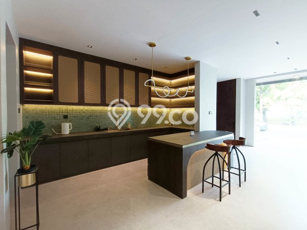 Hunian Elit LB 360m2 Siap Pakai Desain Elegan di Alam Sutera, Tangerang Hunian Elit LB 360m2 Siap Pakai Desain Elegan di Alam Sutera, Tangerang