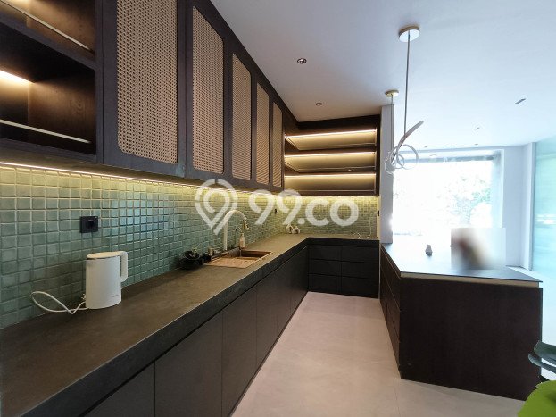 Hunian Elit LB 360m2 Siap Pakai Desain Elegan di Alam Sutera, Tangerang Hunian Elit LB 360m2 Siap Pakai Desain Elegan di Alam Sutera, Tangerang