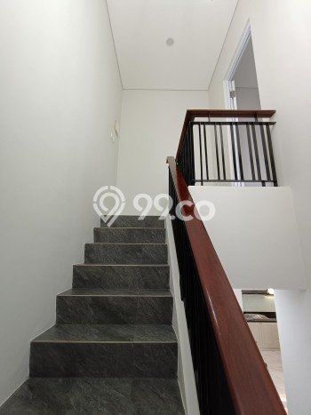 Rumah Minimalis 3 KT LT 112m2 di BSD Rumah Minimalis 3 KT LT 112m2 di BSD