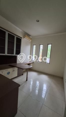Rumah Luxury Modern Tanpa Renovasi di BSD Tangerang Rumah Luxury Modern Tanpa Renovasi di BSD Tangerang