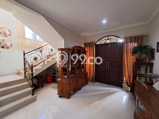Rumah Elit Modern Siap Huni di BSD Tangerang Rumah Elit Modern Siap Huni di BSD Tangerang