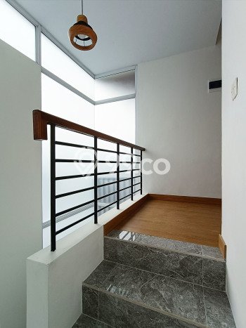 Best Deal Hunian Mewah Ideal dan Luas di BSD, Tangerang Selatan Best Deal Hunian Mewah Ideal dan Luas di BSD, Tangerang Selatan