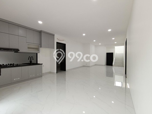 Siap Huni Rumah Mewah 4 Kamar di BSD Dekat ke Mana Pun Siap Huni Rumah Mewah 4 Kamar di BSD Dekat ke Mana Pun