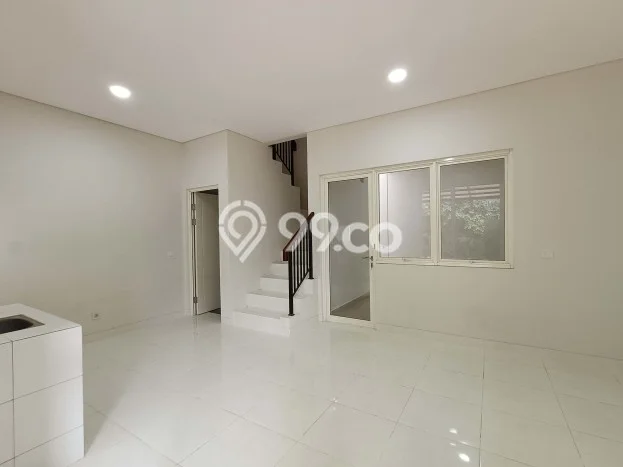 Hunian Nyaman Asri 2 KT Siap Pakai di BSD Sevilla Tangerang Hunian Nyaman Asri 2 KT Siap Pakai di BSD Sevilla Tangerang