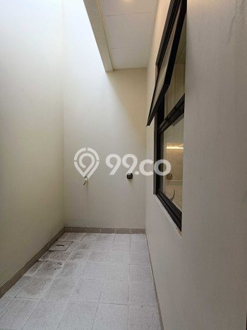 Dijual Hunian Rumah Terawat 3 Kamar di BSD, Tangerang Dijual Hunian Rumah Terawat 3 Kamar di BSD, Tangerang