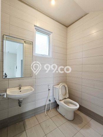 Rumah Luxury Modern Siap Huni di BSD Eminent Tangerang Rumah Luxury Modern Siap Huni di BSD Eminent Tangerang