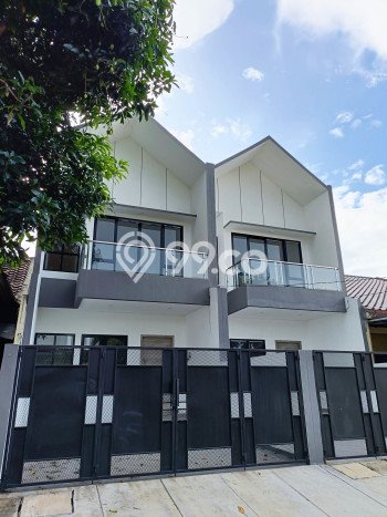 Dijual Rumah Eksklusif 4 KT di BSD, Tangerang Dijual Rumah Eksklusif 4 KT di BSD, Tangerang