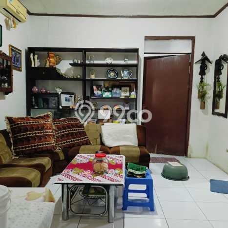 Ready to Use! Luxury House LT 305m2 Desain Elegan di Gandaria Ready to Use! Luxury House LT 305m2 Desain Elegan di Gandaria