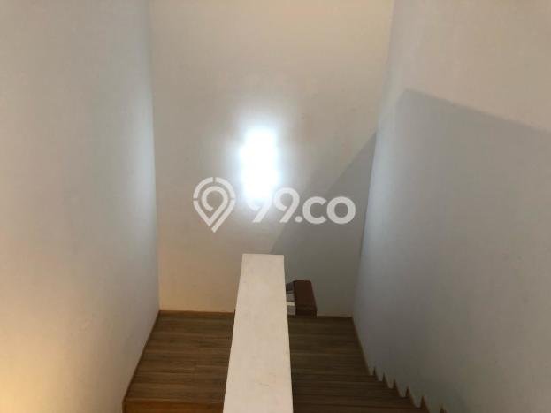 Rumah Luxury Modern Tanpa Renovasi di Lebak Bulus Jakarta Selatan Rumah Luxury Modern Tanpa Renovasi di Lebak Bulus Jakarta Selatan