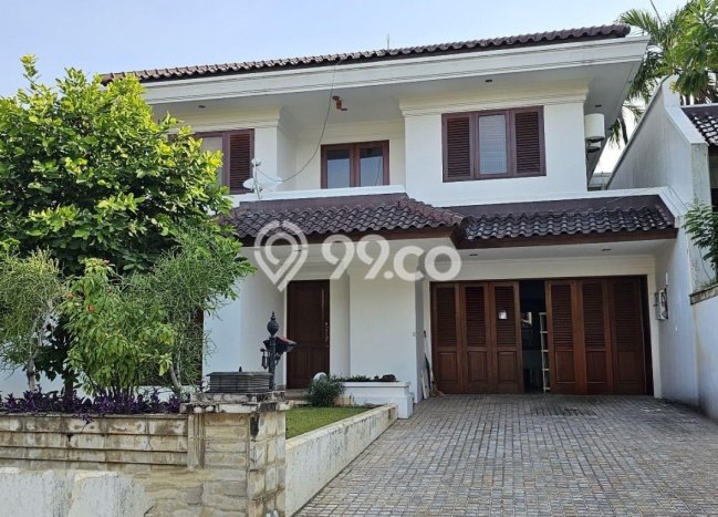 Disewakan Rumah Murah di Pejaten Jakarta Selatan Punya 5 KT Disewakan Rumah Murah di Pejaten Jakarta Selatan Punya 5 KT