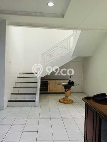 For Sale! Luxury House LT 220m2 Desain Elegan di Pondok Indah For Sale! Luxury House LT 220m2 Desain Elegan di Pondok Indah
