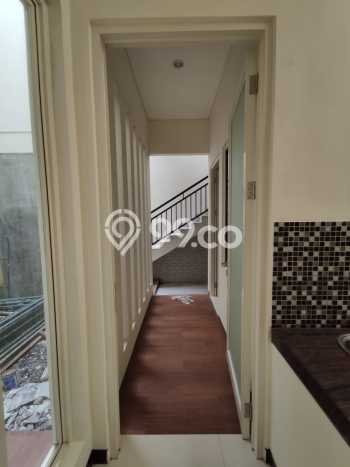 Jual Rumah Luas Elegan Dengan View Eksklusif di Citraland, Surabaya Jual Rumah Luas Elegan Dengan View Eksklusif di Citraland, Surabaya